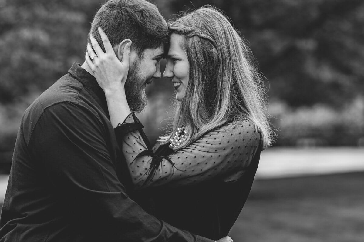 Alyssa and Austin's Engagement Session at Kiener Plaza in St. Louis ...