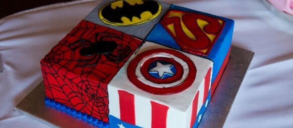 Wedding Cakes superheros Batman Superman Spiderman Captain America